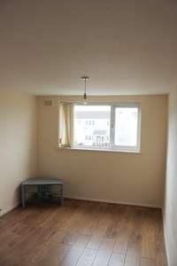 Property Photo: Glendale Grove - Kirkby - L33 1RB