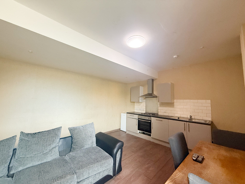  - Daniel House - L20 3TB