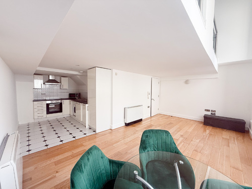  - 5 Temple Lane - L2 5BA