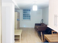 New flat available in Liverpool Cit Centre, close to Concert Square.